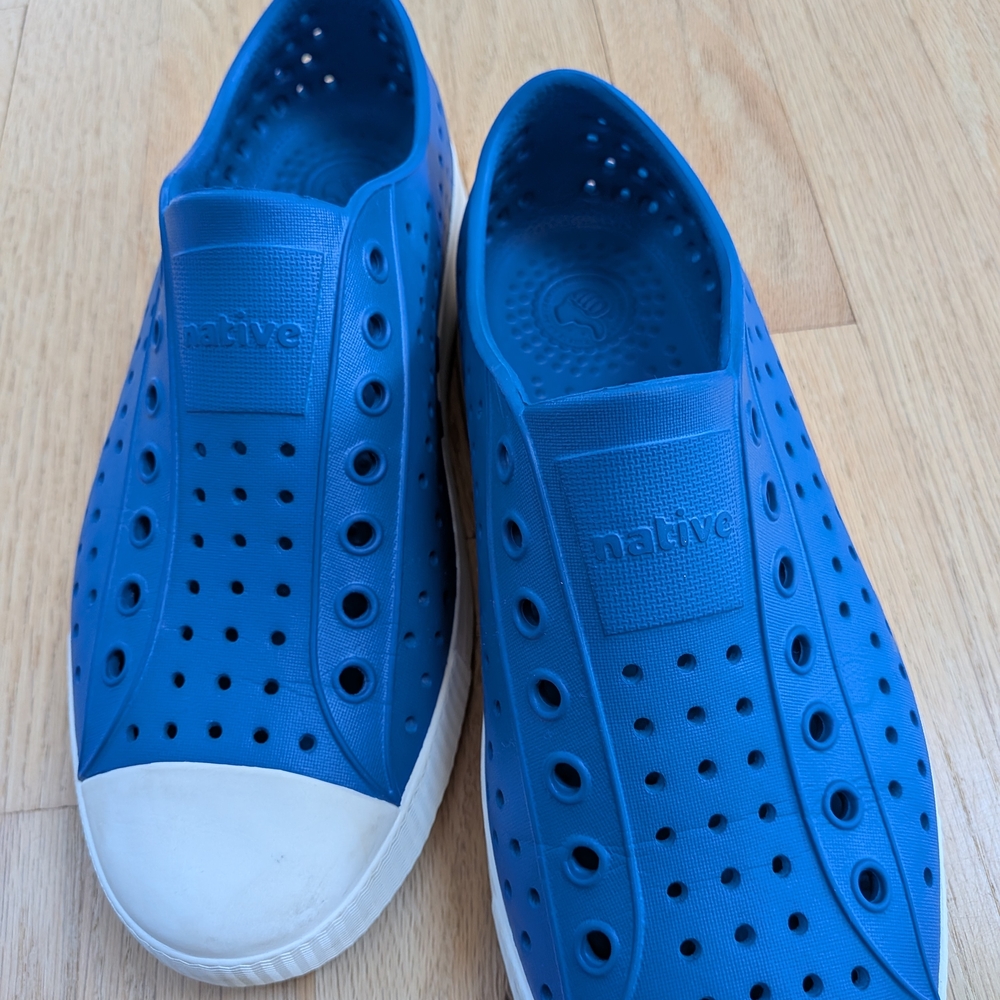 Native Jefferson Adult Unisex Blue Slip-On Shoes